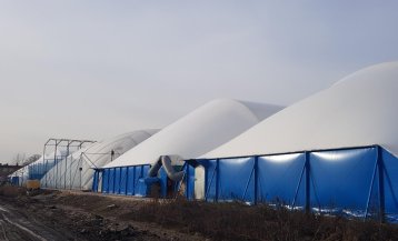 Finish - cztery hale, sześć kortów i balon - Klub Miedzeszyn 2018r, Finish - cztery hale, sześć kortów i balon - Klub Miedzeszyn 2018r,